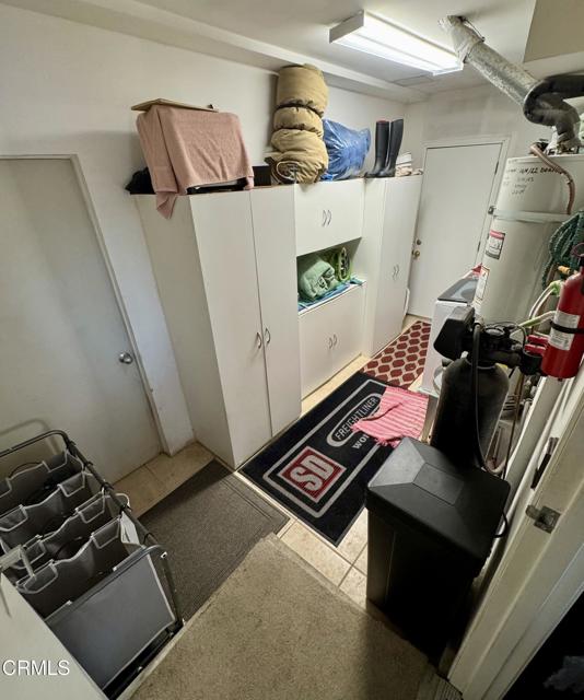 1731 Valencia Place, Oxnard CA: https://media.crmls.org/mediaz/4acaf792-2803-4cd2-b050-e18a9dd8e2ef.jpg