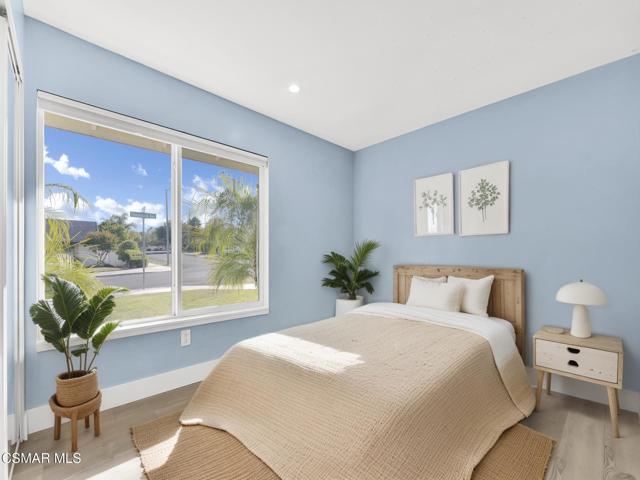 898 Oakmound Avenue, Newbury Park CA: https://media.crmls.org/mediaz/4acb330e-286c-479b-98b1-c99fa8f8a7a9.jpg