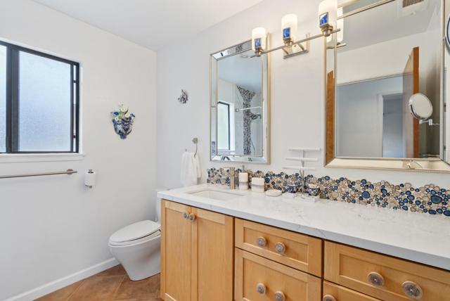 1540 Seascape Boulevard, Aptos CA: https://media.crmls.org/mediaz/4acb4044-ad20-43f9-9db9-bd2208aa72a5.jpg