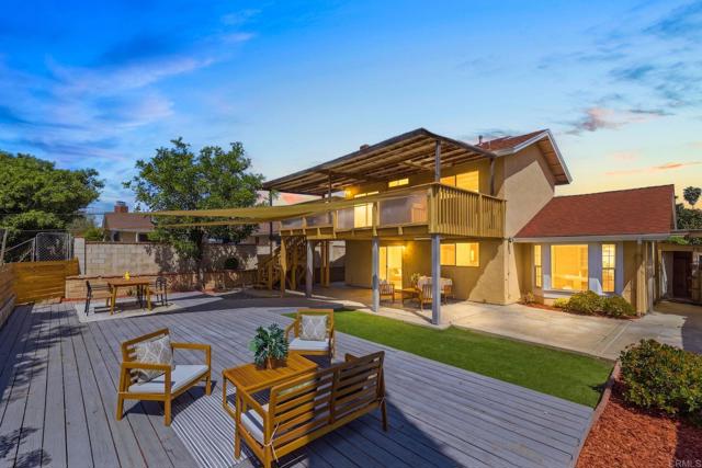 Detail Gallery Image 2 of 33 For 6729 Anton Ln, San Diego,  CA 92114 - 4 Beds | 3 Baths