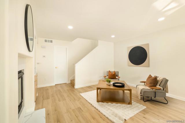 Image 13 of 35 For 6759 Paseo Del Vista