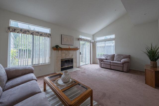 1920 Constitution Boulevard, Salinas CA: https://media.crmls.org/mediaz/4acc78fe-caa7-4ec7-951b-25ef051b1fd0.jpg