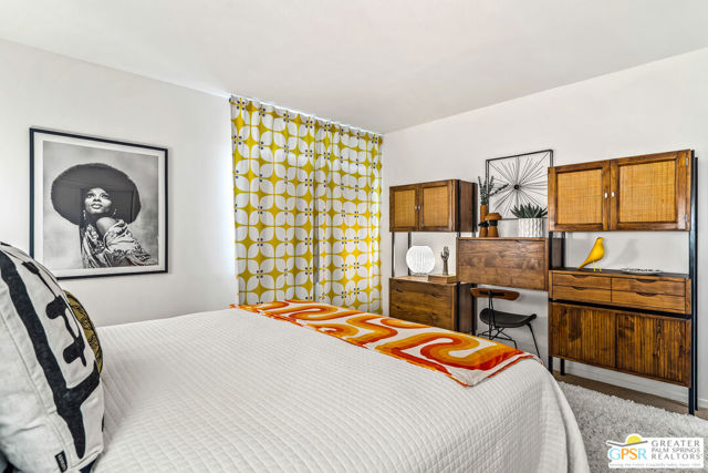 2455 S Via Lazo, Palm Springs CA: https://media.crmls.org/mediaz/4acd2d90-17f3-4421-8d63-cc6f187fd8ff.jpg