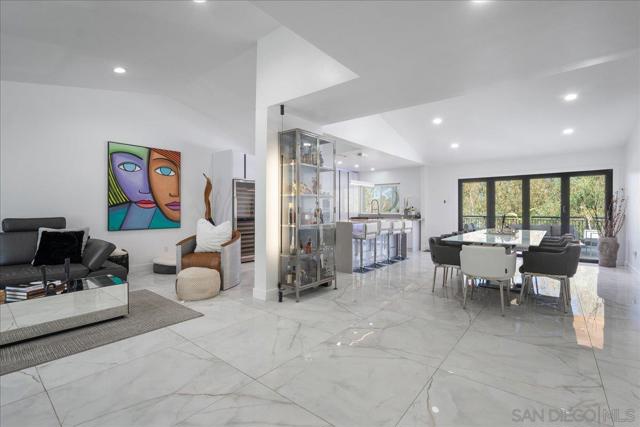 6626 Tuxedo Rd, San Diego CA: https://media.crmls.org/mediaz/4acd75e0-c14b-4a2e-ab29-a8e387cd96e5.jpg