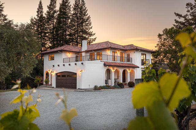 3357 Chardonnay Road, Soquel CA: https://media.crmls.org/mediaz/4acdcb0a-e350-4f10-98e7-7ea459d63571.jpg
