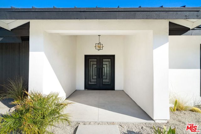 Exterior Entry