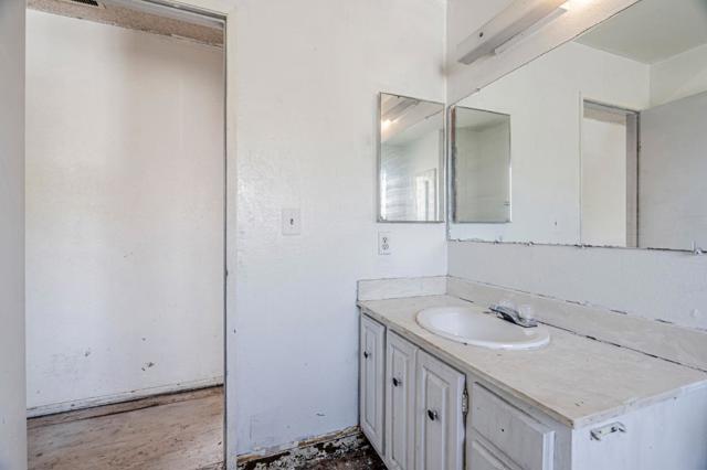 3047 Rollingwood Court, San Jose CA: https://media.crmls.org/mediaz/4acef795-01f7-442d-a795-93f14ec038d8.jpg