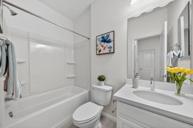 2580 Gimelli Way, San Jose CA: https://media.crmls.org/mediaz/4acf7b3f-8c35-4696-86a6-37c6a4387d9c.jpg