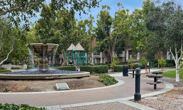 153 Irene Court, Mountain View CA: https://media.crmls.org/mediaz/4acfee00-9119-46db-8dcb-ab703d10c97c.jpg