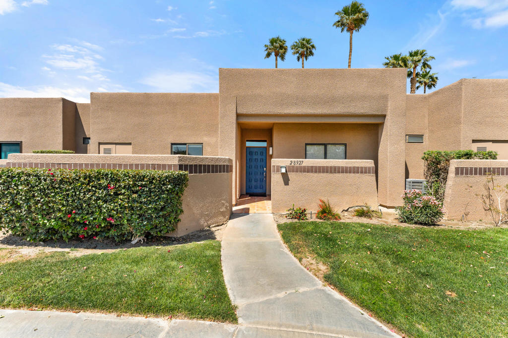 28927 E Portales Drive
