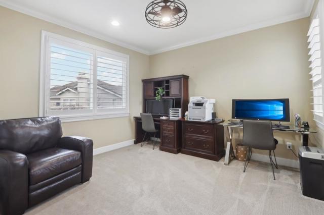Image 18 of 37 For 1078 Valentine Court