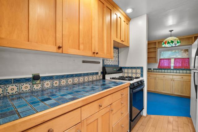 312 Elm Street, Santa Cruz CA: https://media.crmls.org/mediaz/4ad0a3a8-8f59-49d8-9cd3-e63c65c2a1f1.jpg