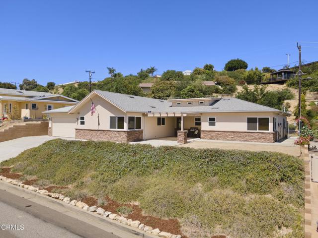 784 Via Arroyo, Ventura CA: https://media.crmls.org/mediaz/4ad0c642-0b72-405c-841a-90826de7d524.jpg