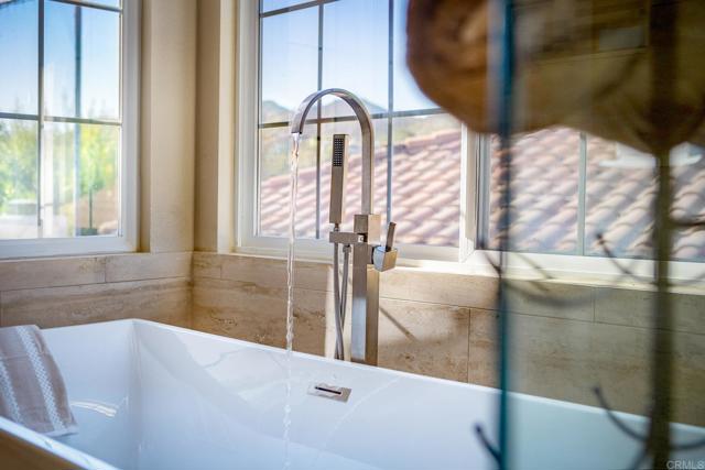Detail Gallery Image 27 of 38 For 2385 Old Ranch Rd, Escondido,  CA 92027 - 5 Beds | 3 Baths