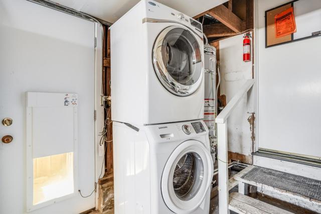 16 N Rochester Street, San Mateo CA: https://media.crmls.org/mediaz/4ad21771-c6da-41bd-b66d-eafd1f2a6b3a.jpg