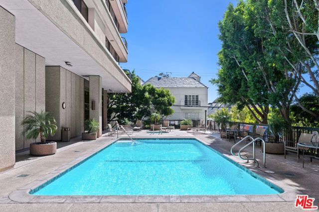 10750 Wilshire Boulevard, Los Angeles CA: https://media.crmls.org/mediaz/4ad22d3d-1499-4bbb-b41e-c8f0e9a3ee9d.jpg