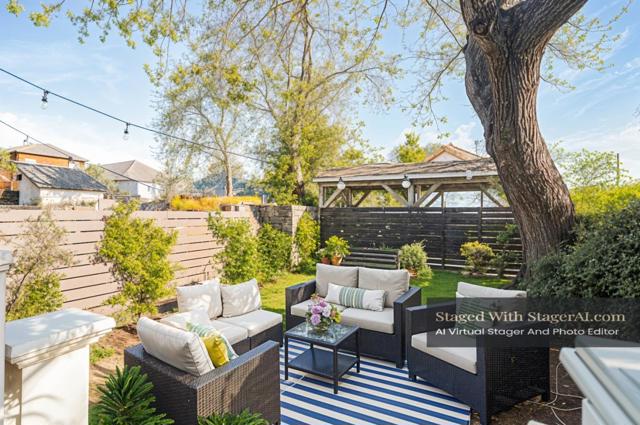 1416 11 Street, Oakland CA: https://media.crmls.org/mediaz/4ad2754b-319b-4200-b5a2-e1262cf74cbe.jpg