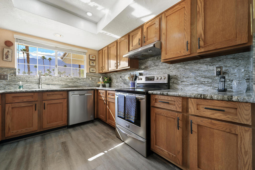 MLS #219137462DA image #5