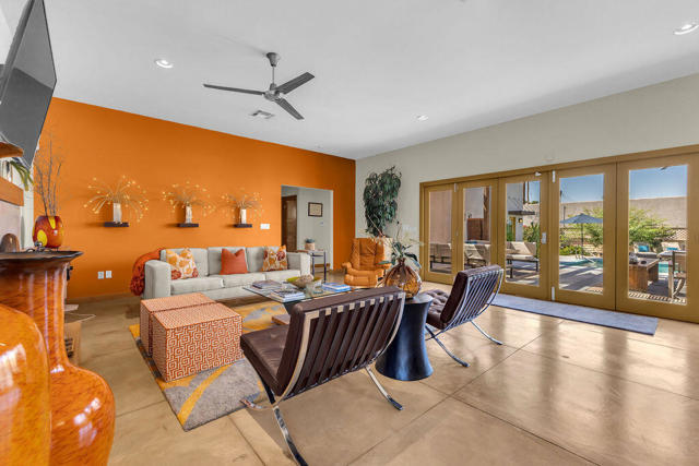 53945 Eisenhower Drive, La Quinta CA: https://media.crmls.org/mediaz/4ad6b3ed-7def-4220-9a63-d6008a84e030.jpg