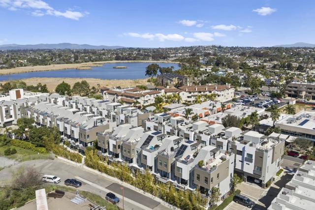 Detail Gallery Image 42 of 57 For 2563 State St, Carlsbad,  CA 92008 - 2 Beds | 2/2 Baths