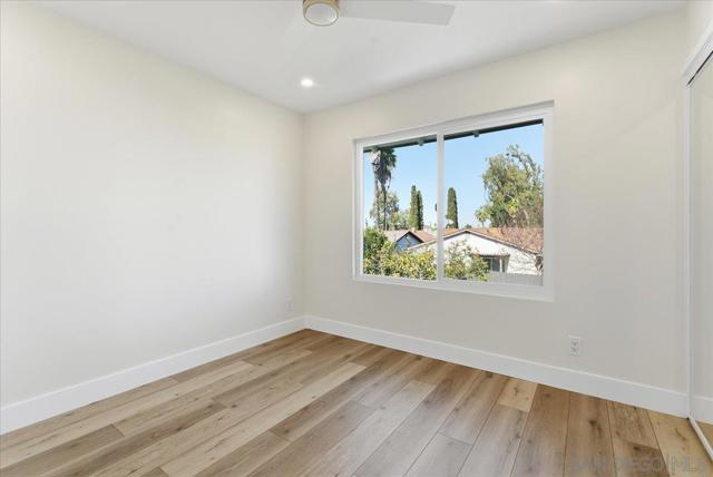 8686 Perseus Rd, San Diego CA: https://media.crmls.org/mediaz/4ad8b4b0-adac-4f66-8efd-5237d9720da3.jpg