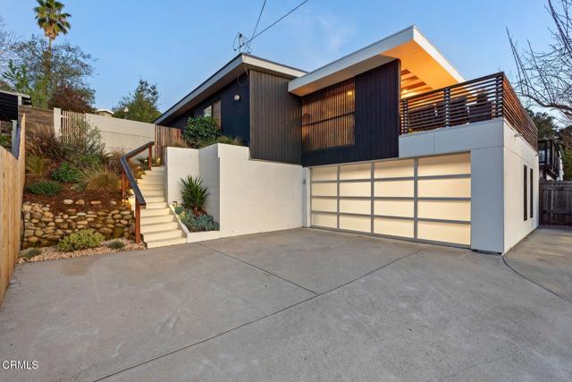 Detail Gallery Image 2 of 36 For 130 Olive St, Oak View,  CA 93022 - 3 Beds | 2 Baths