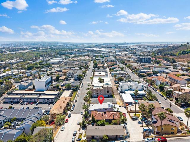 5760 Riley St, San Diego CA: https://media.crmls.org/mediaz/4ada0bdf-3706-4548-9cb0-d9b5460ee292.jpg