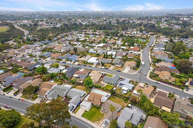 4755 Cather Ave, San Diego CA: https://media.crmls.org/mediaz/4ada543f-29b3-4951-9fec-7eab5e9b1915.jpg