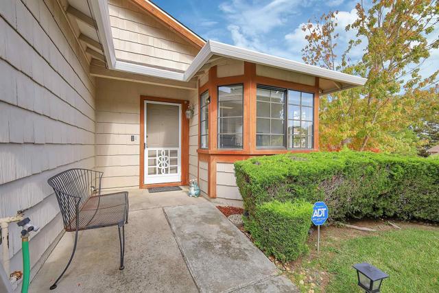 Detail Gallery Image 6 of 40 For 393 Starfish Dr, Vallejo,  CA 94591 - 3 Beds | 2 Baths