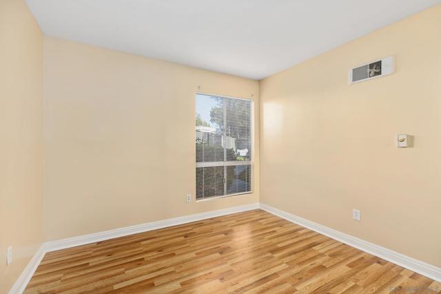 830 W Lincoln Ave, Escondido CA: https://media.crmls.org/mediaz/4add5fe6-fdcf-4e8c-bffa-5275d6256fb7.jpg