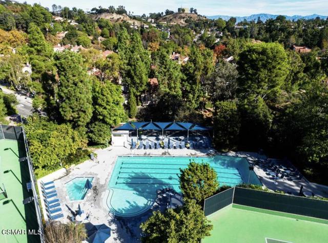 2457 Angelo Drive, Los Angeles CA: https://media.crmls.org/mediaz/4adead6b-d69f-490a-91d8-f044c1eafd40.jpg