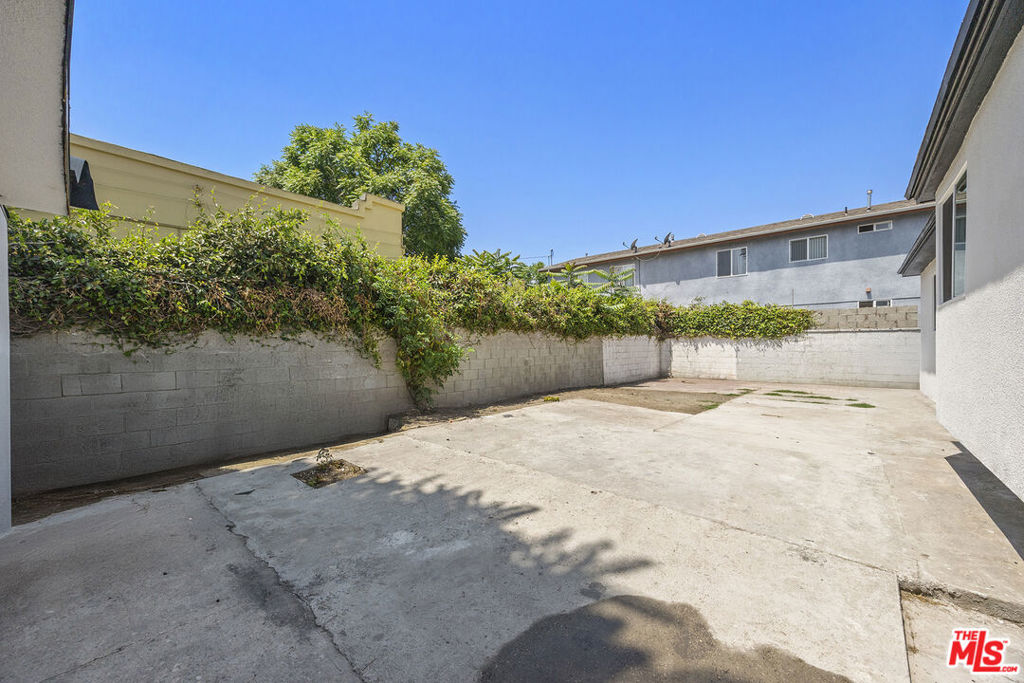 MLS #25555399 img 15