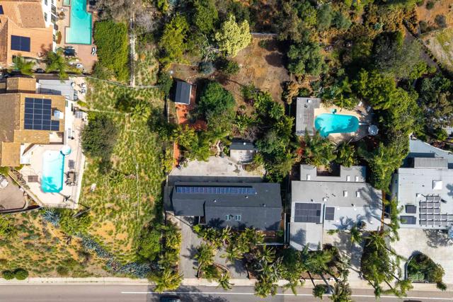 Detail Gallery Image 5 of 59 For 5861 College Ave, San Diego,  CA 92120 - 3 Beds | 2 Baths