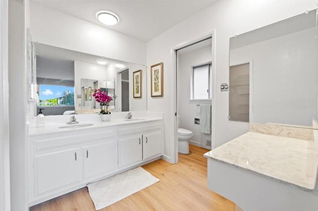942 Viewridge Drive, San Mateo CA: https://media.crmls.org/mediaz/4ae24139-1749-41f0-a7d4-4b0e45c829d7.jpg