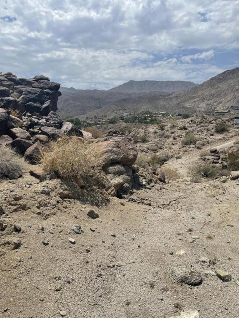 0 Stone Eagle Drive, Palm Desert CA: https://media.crmls.org/mediaz/4ae26031-a7ca-460d-9f78-e66aba4779a9.jpg
