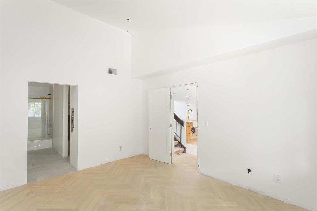 5210 Navarra Drive - photo 16