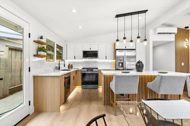 1674 Miami Drive, San Jose CA: https://media.crmls.org/mediaz/4ae6f294-717e-4253-9621-4d2cd897ca61.jpg