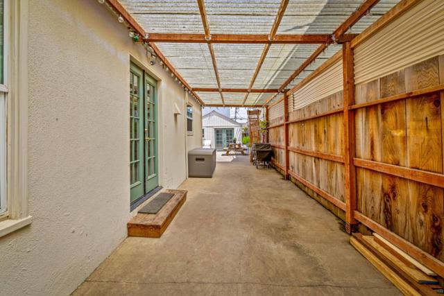 255 Katherine Avenue, Salinas CA: https://media.crmls.org/mediaz/4ae799c1-06ae-4927-927f-1729f4d76bb6.jpg