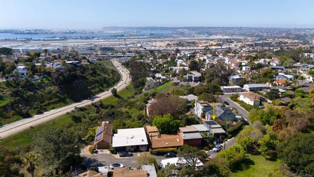 3929 Pringle street, San Diego CA: https://media.crmls.org/mediaz/4aebe434-5082-4608-b0dd-e92002e4957e.jpg