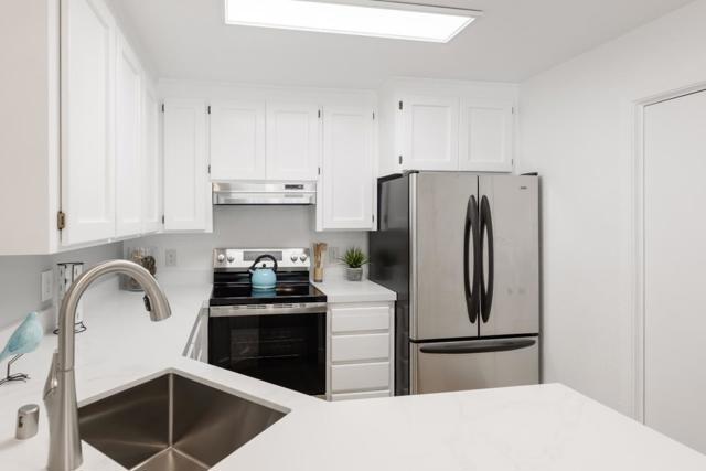 42 Arabian Way, Scotts Valley CA: https://media.crmls.org/mediaz/4aed64ef-d312-494a-9d6b-49cafbcabe76.jpg