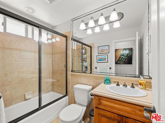 520 Elena Avenue, Redondo Beach, California 90277, 4 Bedrooms Bedrooms, ,2 BathroomsBathrooms,Residential,For Sale,Elena,25537523