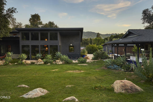 12293 Topa Lane, Santa Paula CA: https://media.crmls.org/mediaz/4aedab5d-1d1d-42e9-9454-c7cd7a2b449b.jpg