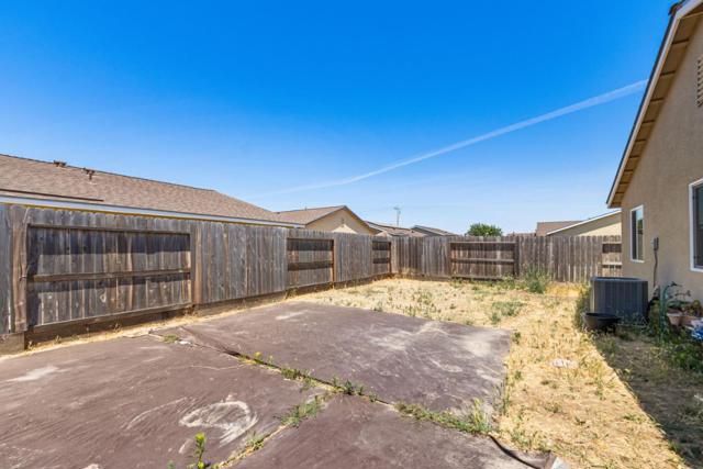733 Marcelina Court, Merced CA: https://media.crmls.org/mediaz/4aedb8a3-bef3-4f73-981e-3e530f06b444.jpg