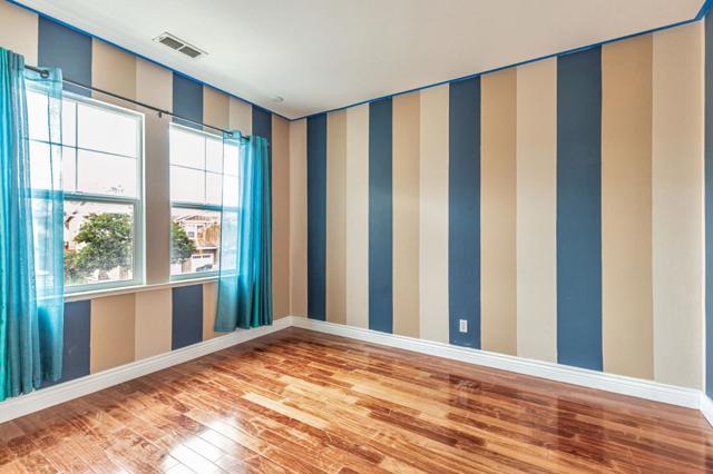 9632 Cherrywood Court, Gilroy CA: https://media.crmls.org/mediaz/4aedbecb-9443-433f-b895-af2eb8bedf19.jpg