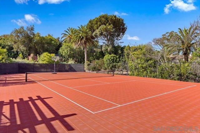 16837 El Zorro Vista, Rancho Santa Fe CA: https://media.crmls.org/mediaz/4aedd105-f50b-4c9c-ab2d-e8687eb1b706.jpg