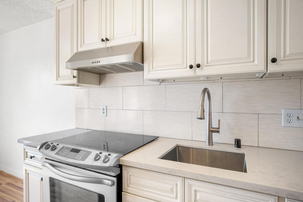 MLS #219138759DA image #6