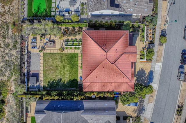 2967 Garnet Way, Marina CA: https://media.crmls.org/mediaz/4aeea4d2-6d34-4879-83b3-f169c5470e46.jpg