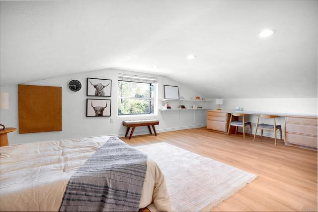 Image 33 of 75 For 12059 Los Amigos Way