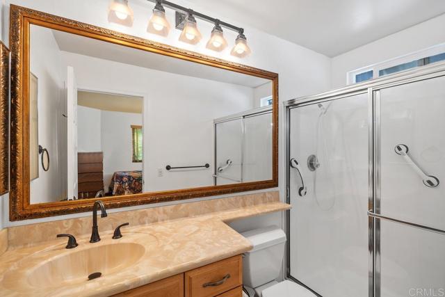 Detail Gallery Image 21 of 30 For 1145 Helix St #1,  Spring Valley,  CA 91977 - 3 Beds | 2 Baths