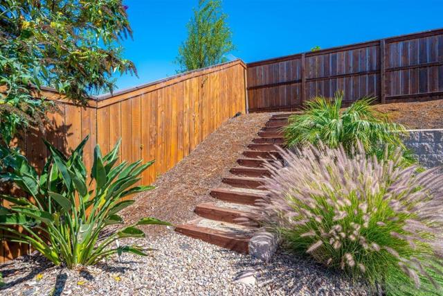 3190 Violet St, San Luis Obispo CA: https://media.crmls.org/mediaz/4af0befd-eabc-4328-8831-5a90b0d64038.jpg